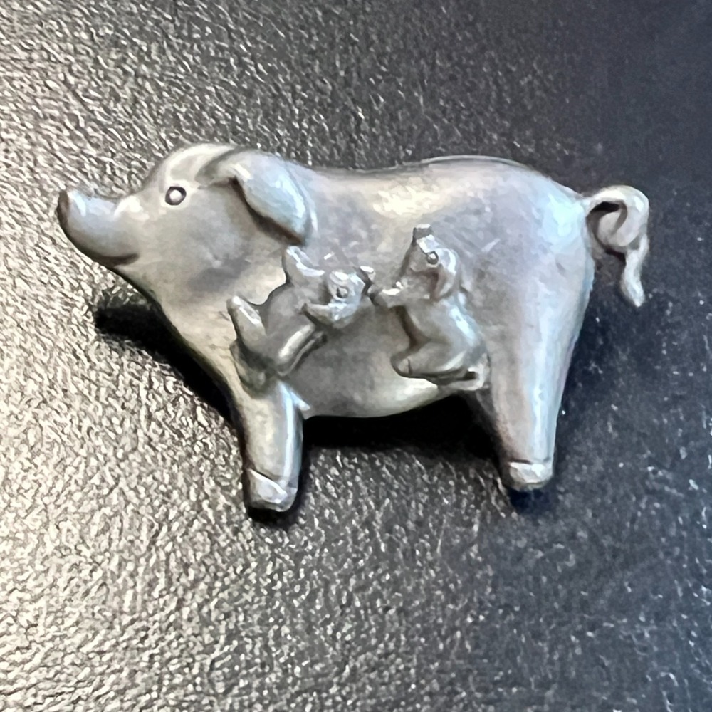 Pewter Pig Brooch Detachable Piglet Earrings Cute Farm Animal Pin Jewelry Set